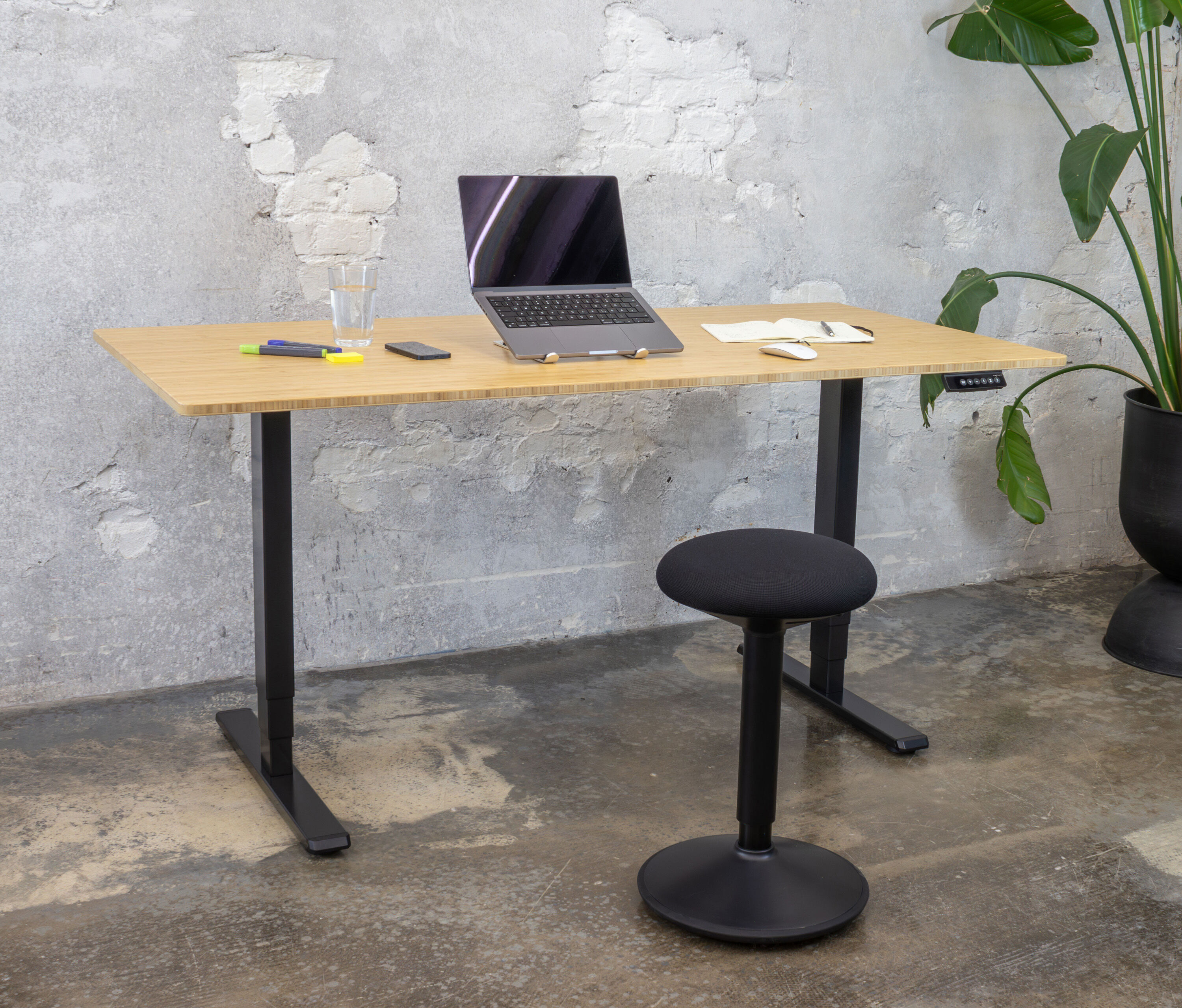 Telaio FOKUS Nero, Piano 1200 x 700 x 19 mm Rovere